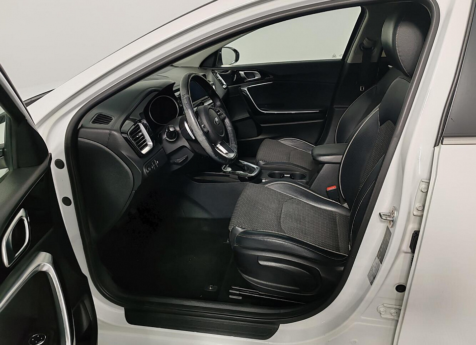 Kia Ceed, III 1.4 AMT (140 л.с.)