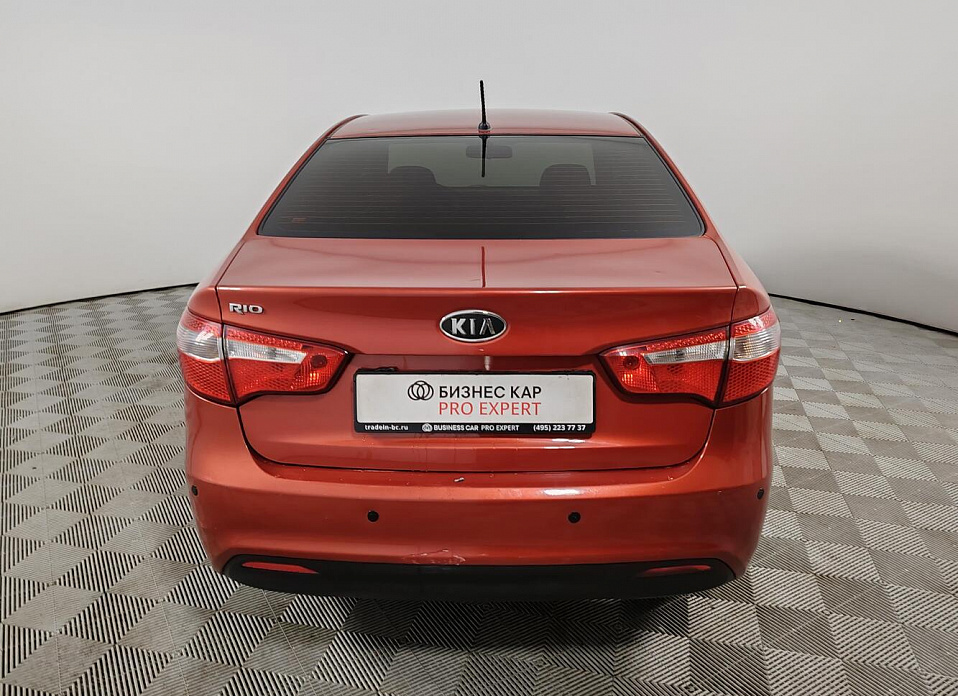 Kia Rio, III 4-speed 1.6 AT (123 л.с.)