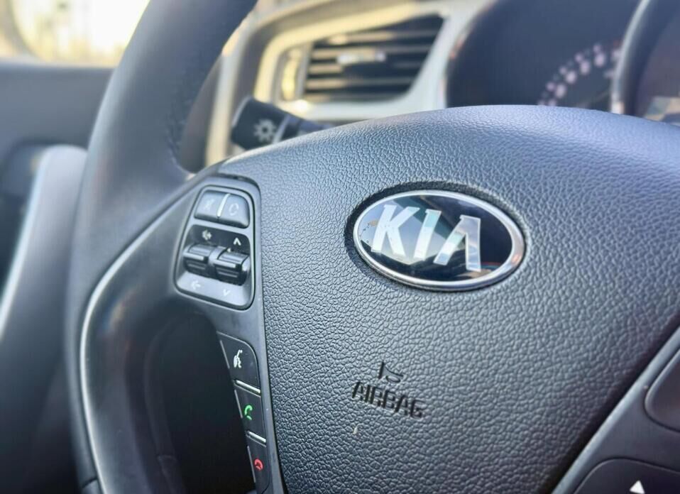 Kia Ceed, II 1.6 MT (129 л.с.)