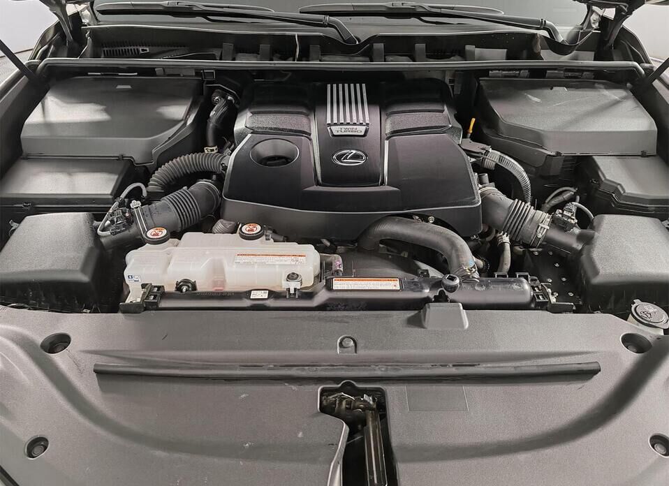 Lexus LX 600 3.4 AT (415 л.с.) 4WD