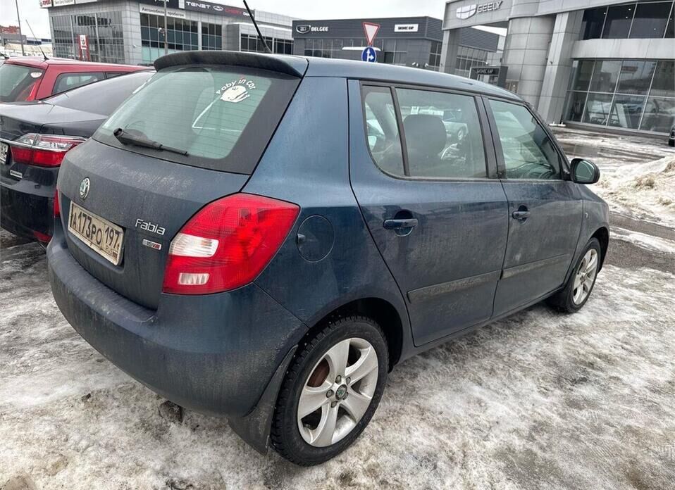 Skoda Fabia, II Рестайлинг 1.6 AT (105 л.с.)