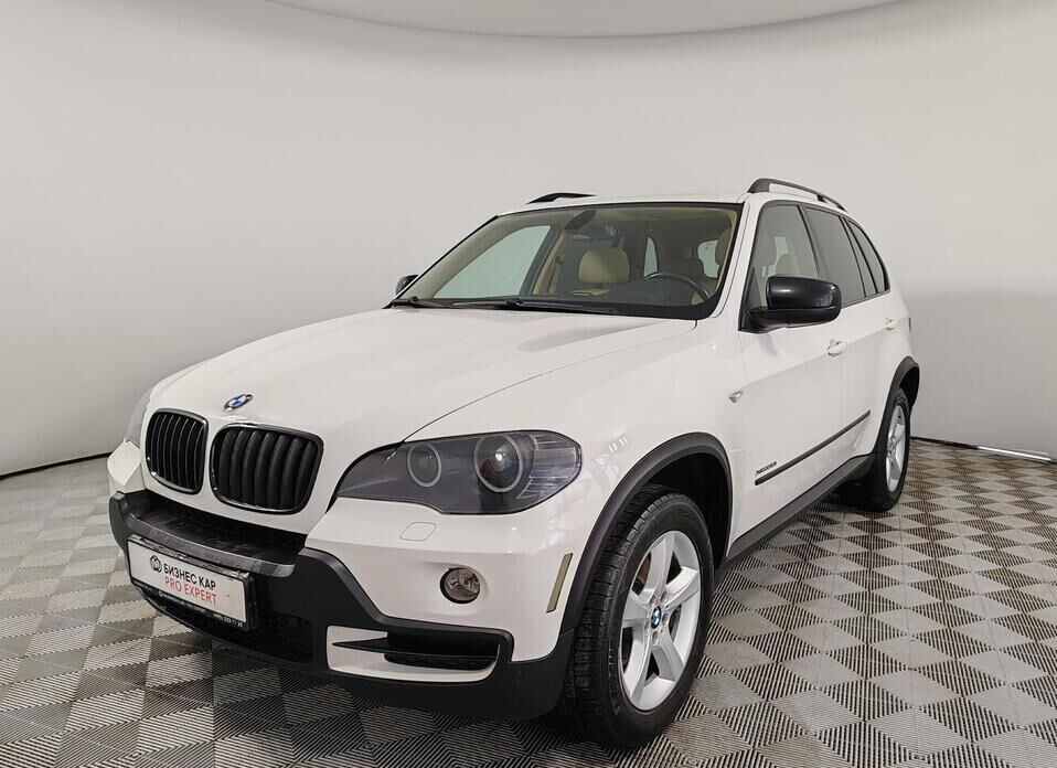 BMW X5, II (E70) 30i 3.0 AT (272 л.с.) 4WD
