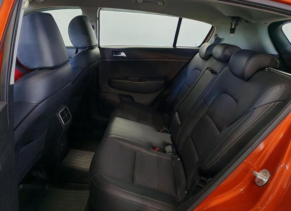 Kia Sportage 2.0 AT (150 л.с.)