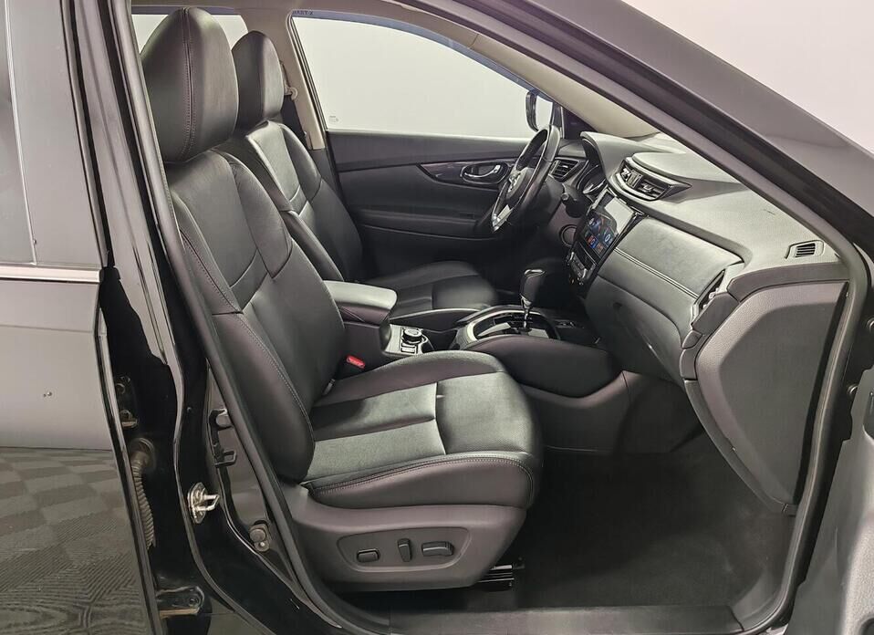 Nissan X-Trail 2.5 CVT (171 л.с.) 4WD