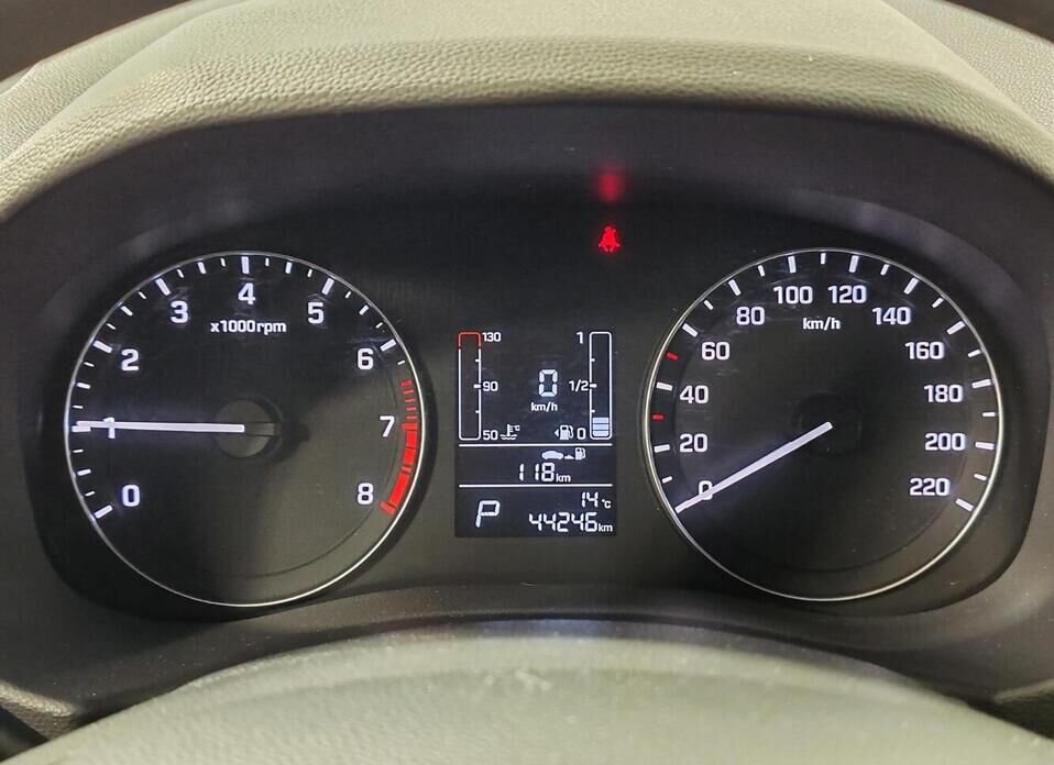 Hyundai Creta, I 1.6 AT (123 л.с.)