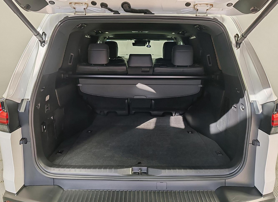 Lexus LX, IV 600 3.5 AT (415 л.с.) 4WD