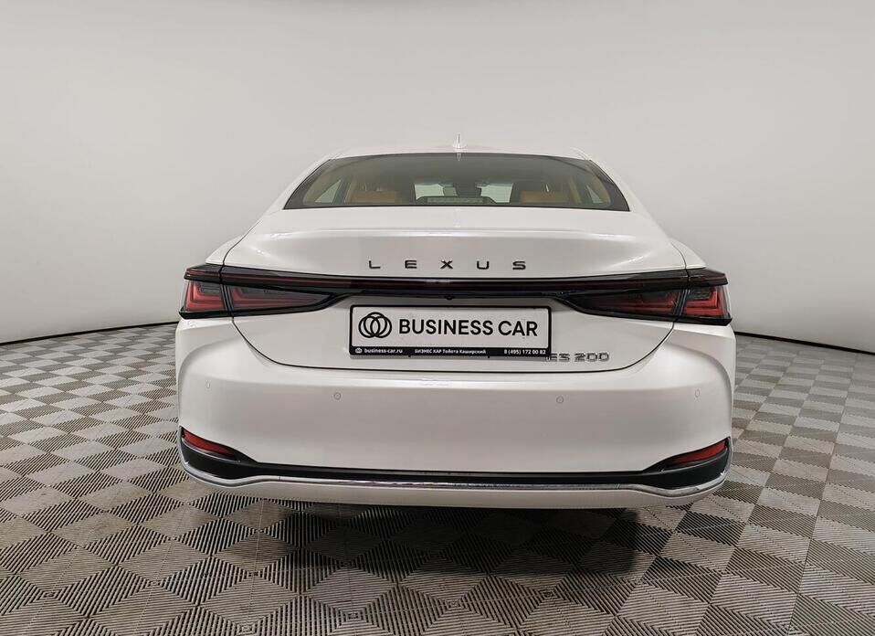 Lexus ES, VII Рестайлинг 2 200 2.0 CVT (173 л.с.)