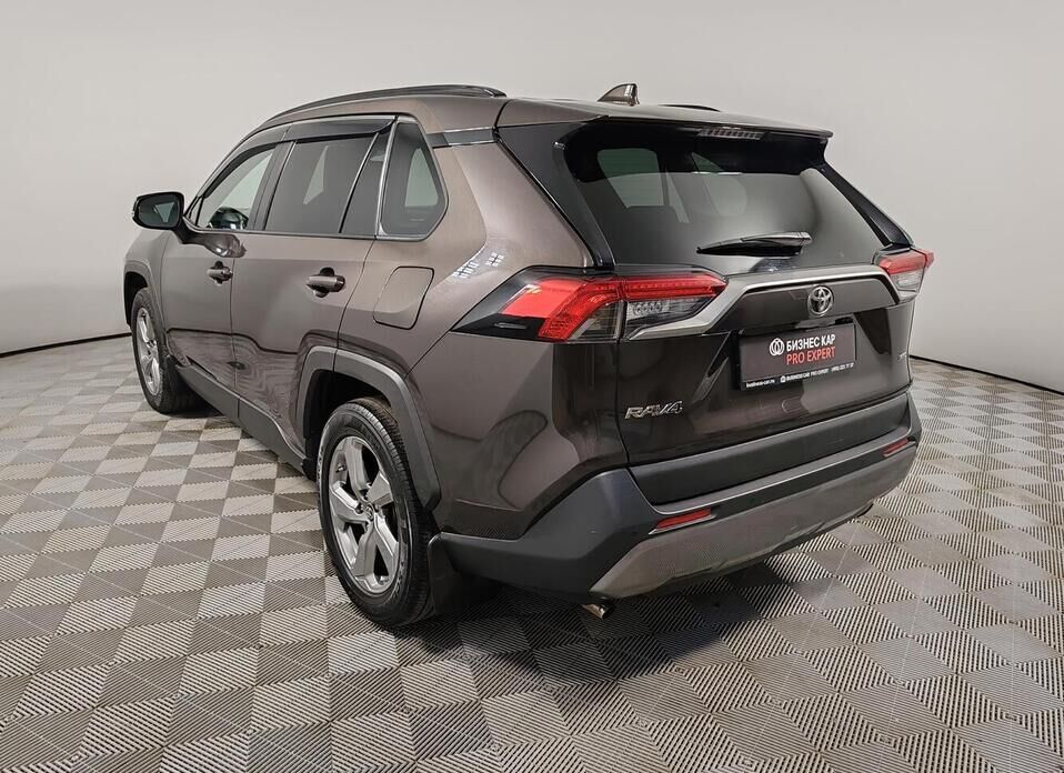 Toyota RAV4 2.5 AT (199 л.с.) 4WD