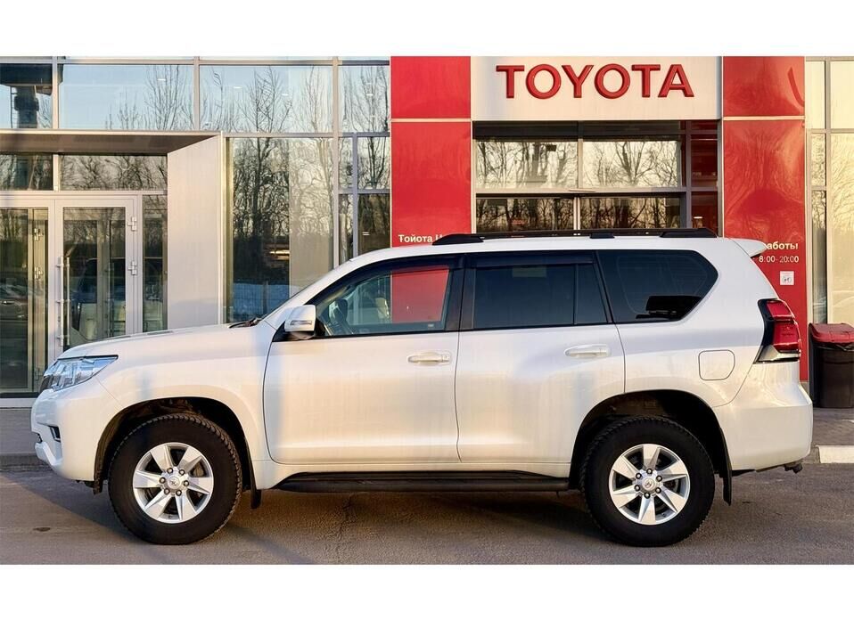 Toyota Land Cruiser Prado, 150 Series Рестайлинг 2 2.8d AT (177 л.с.) 4WD