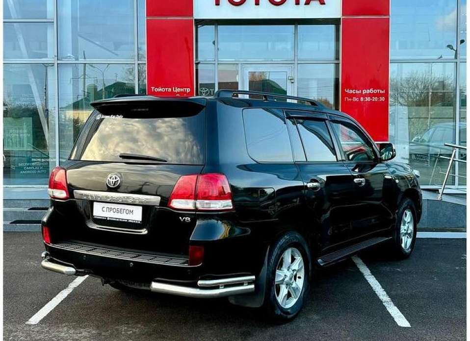 Toyota Land Cruiser, 200 Series 4.7 AT (288 л.с.) 4WD