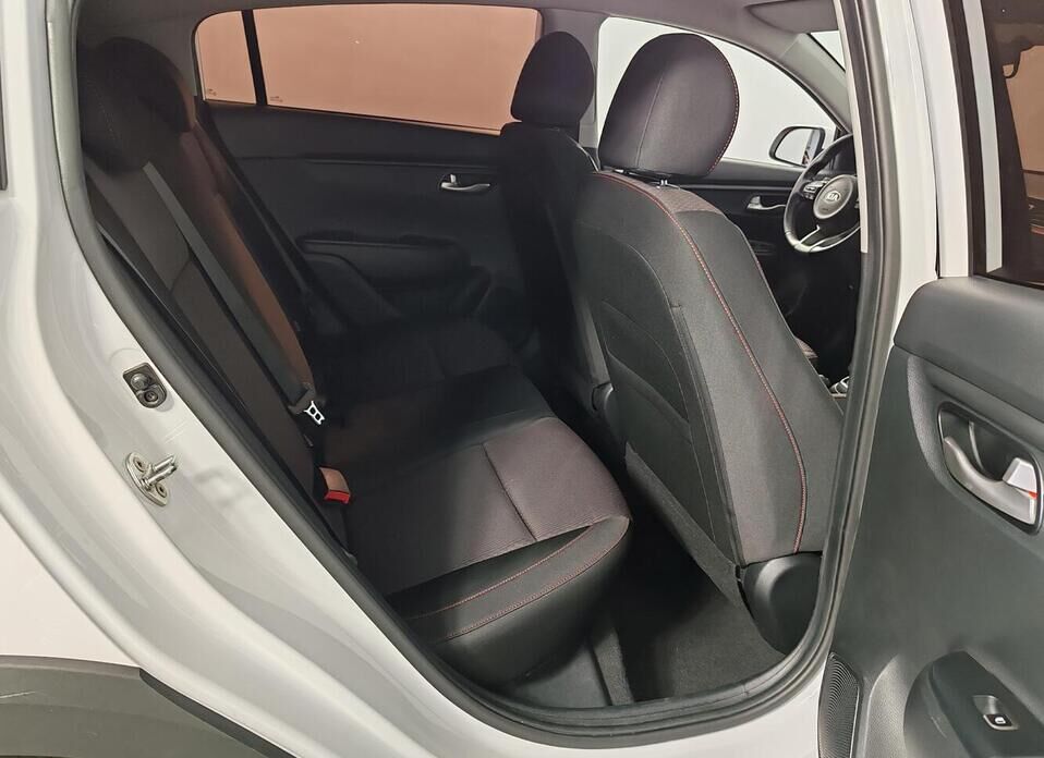 Kia Rio X 1.6 AT (123 л.с.)