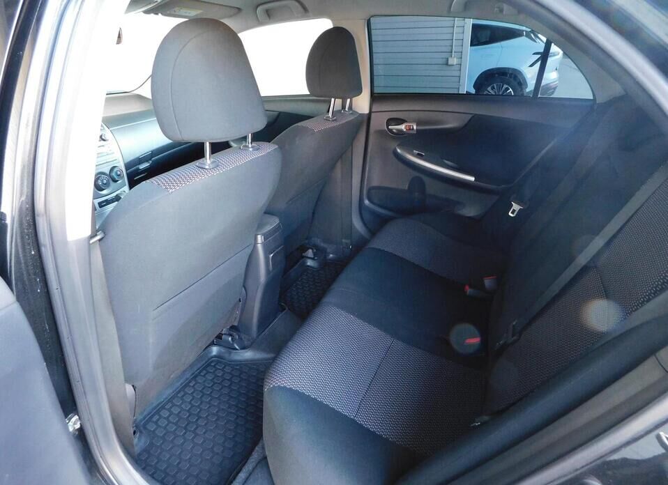 Toyota Corolla, X (E140, E150) Рестайлинг 1.6 AT (124 л.с.)