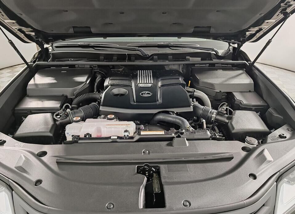 Lexus LX, IV 600 3.4 AT (415 л.с.) 4WD