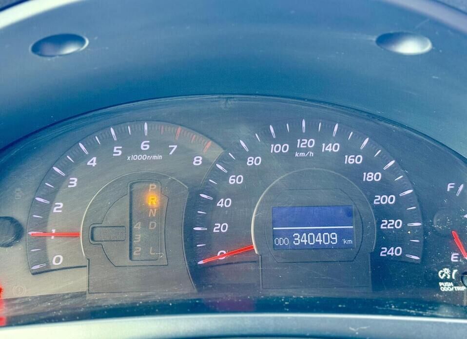 Toyota Camry, VI (XV40) Рестайлинг 2.4 AT (167 л.с.)