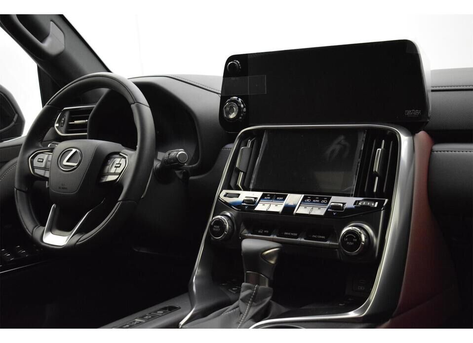 Lexus LX, IV 600 3.5 AT (415 л.с.) 4WD