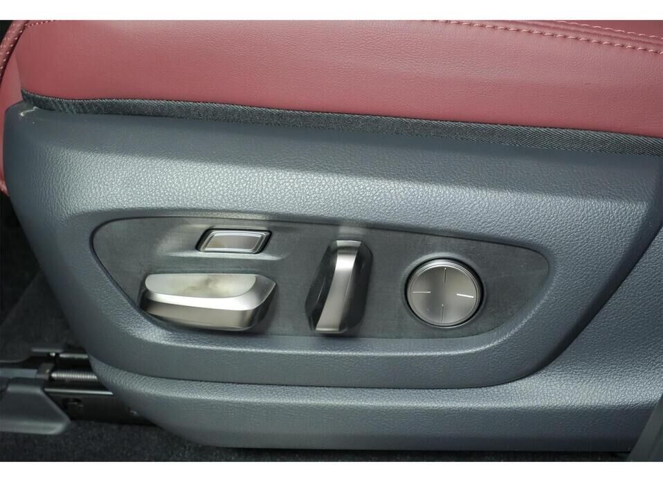 Lexus LX, IV 600 3.5 AT (415 л.с.) 4WD