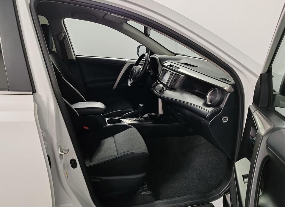 Toyota RAV4 2.0 CVT (146 л.с.) 4WD