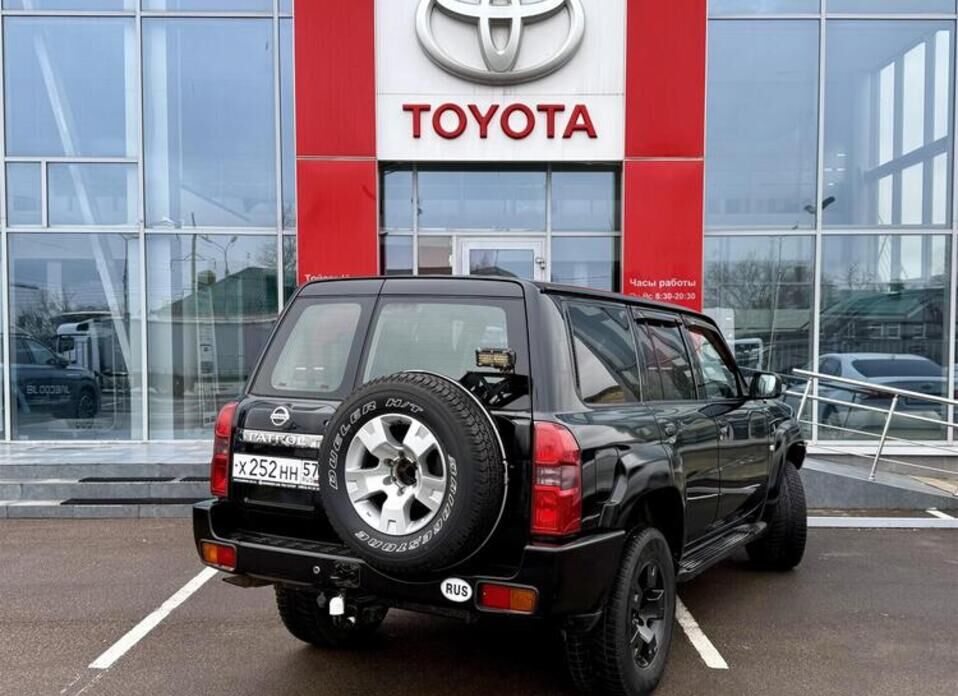Nissan Patrol 3.0d AT (160 л.с.) 4WD