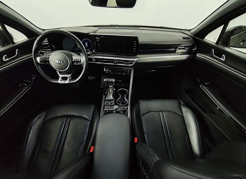 Kia K5, III 2.5 AT (194 л.с.)