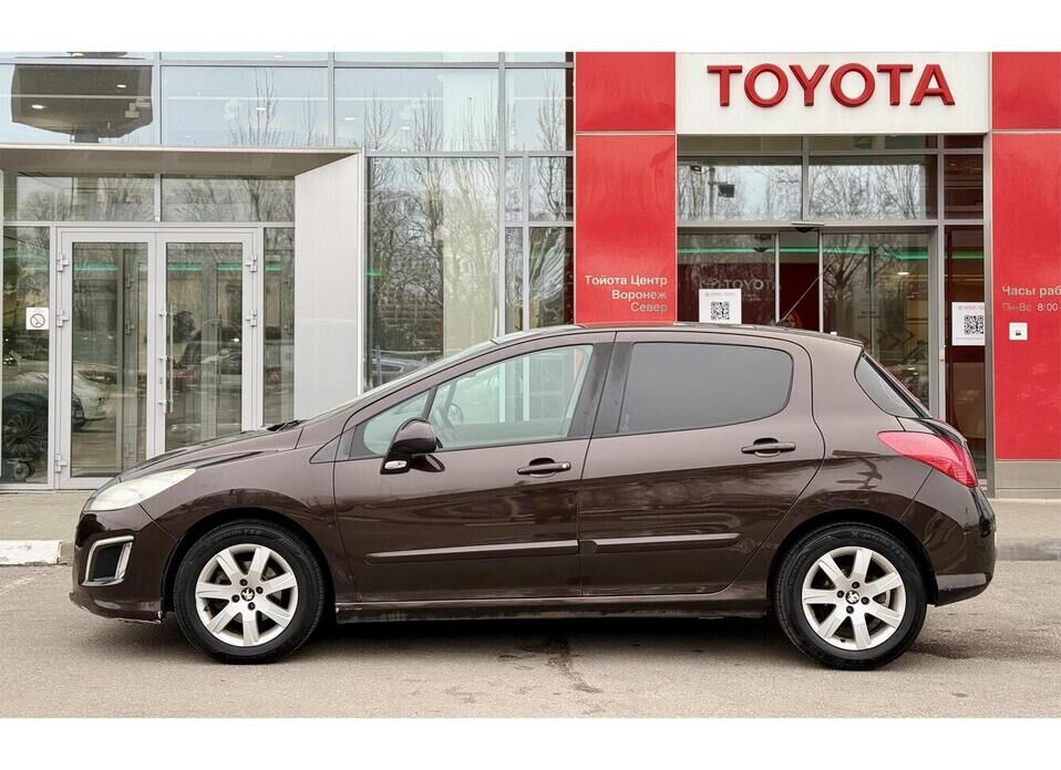 Peugeot 308, I Рестайлинг 1.6 AT (120 л.с.)