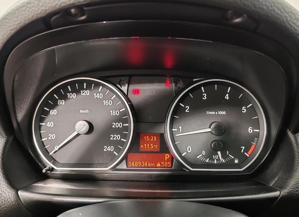 BMW 1 серии, I (E81/E82/E87/E88) Рестайлинг 118i 2.0 AT (136 л.с.)