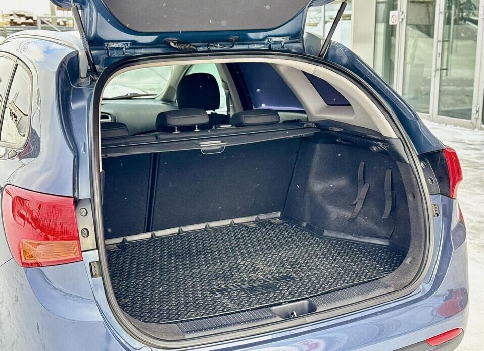 Kia Ceed, II Рестайлинг 1.6 AT (130 л.с.)