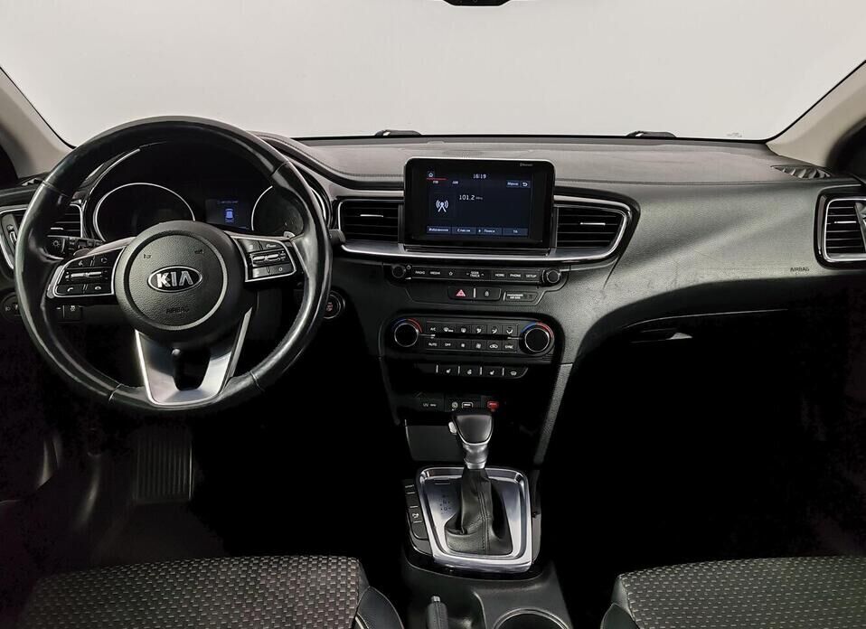 Kia Ceed 1.6 AT (128 л.с.)