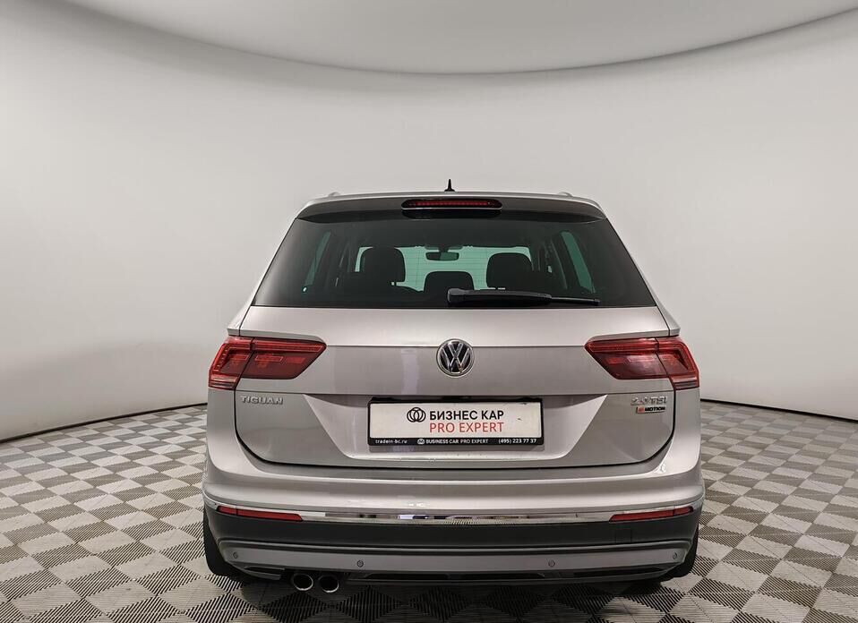 Volkswagen Tiguan, II 2.0 AMT (180 л.с.) 4WD