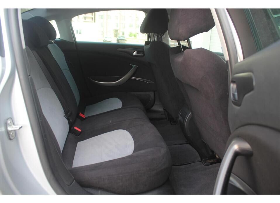 Citroen C5 2.0 MT (140 л.с.)