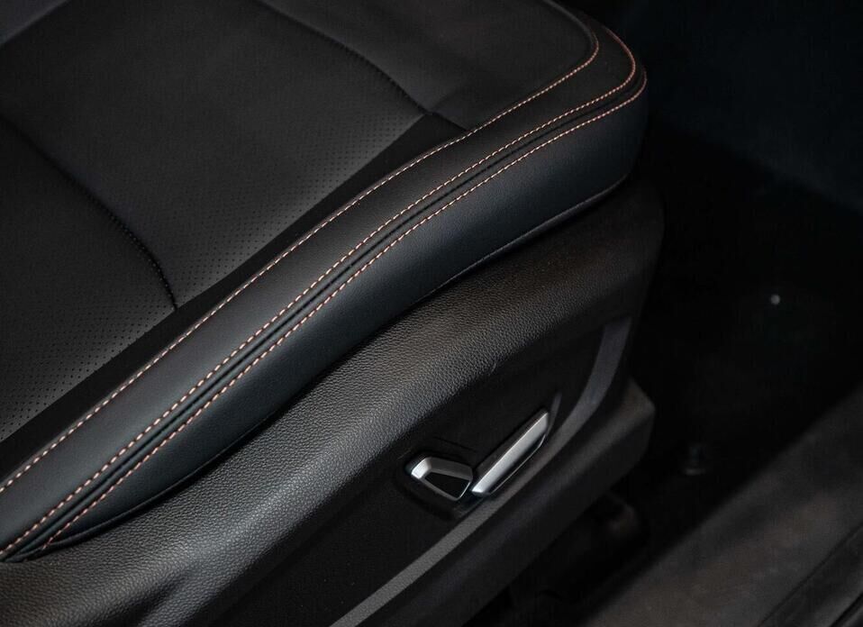 Geely Okavango, I Рестайлинг 2.0 AMT (200 л.с.)