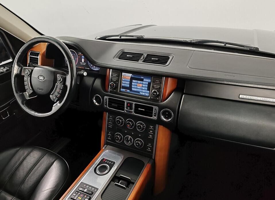 Land Rover Range Rover 4.4d AT (313 л.с.) 4WD