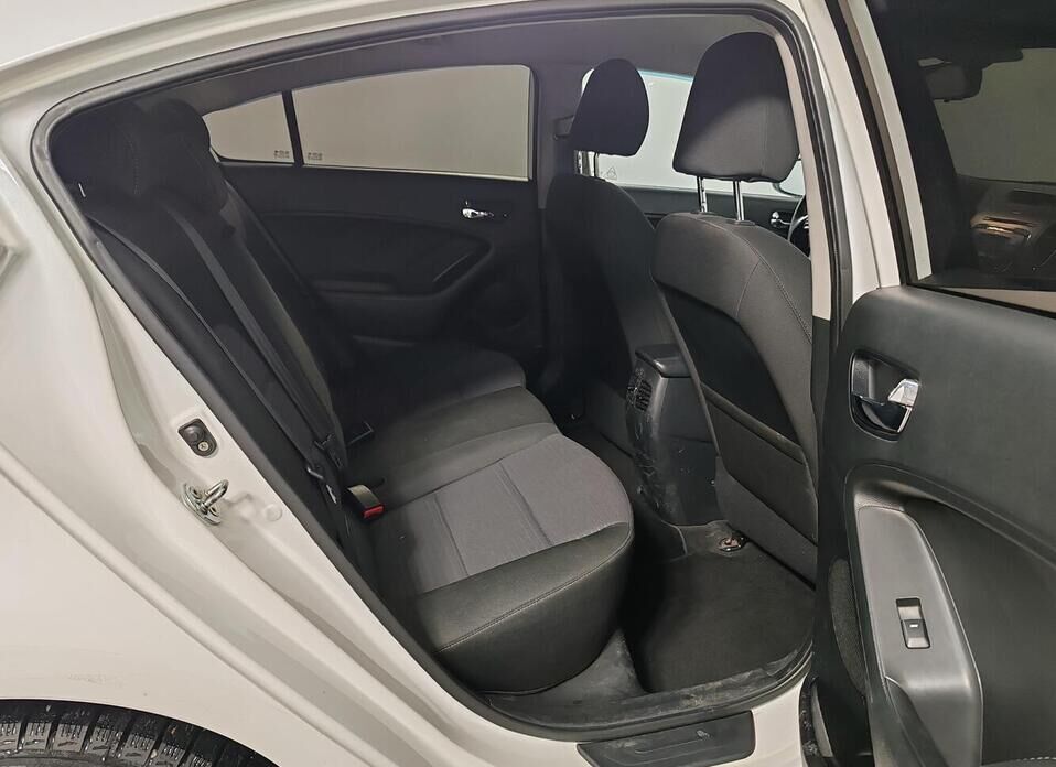 Kia Cerato, III Рестайлинг (Classic) 2.0 AT (150 л.с.)