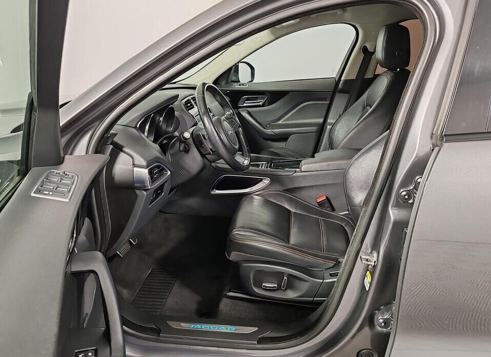 Jaguar F-Pace, I 2.0d AT (180 л.с.) 4WD