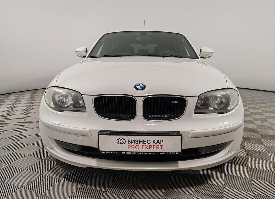 BMW 1 серии, I (E81/E82/E87/E88) Рестайлинг 118i 2.0 AT (136 л.с.)