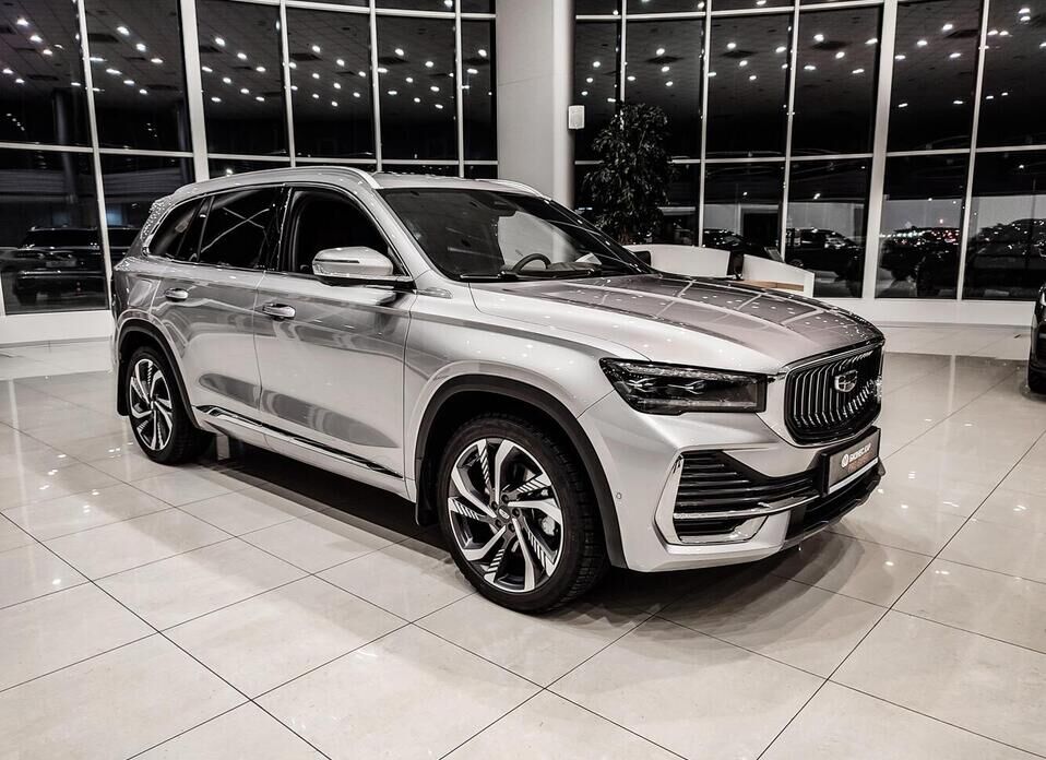 Geely Monjaro 2.0 AT (238 л.с.) 4WD