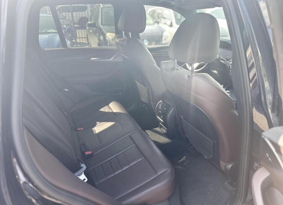 BMW X3 30i xDrive 2.0 AT (249 л.с.) 4WD