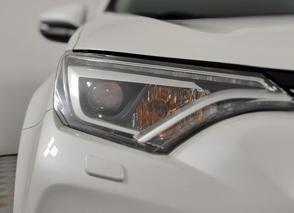 Toyota RAV4 2.0 CVT (146 л.с.) 4WD
