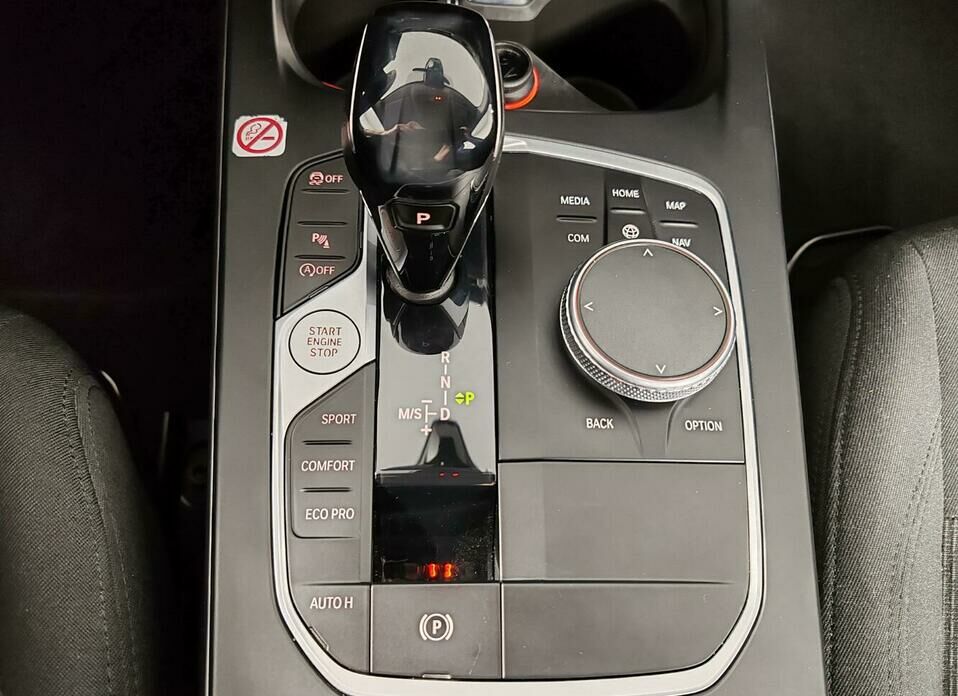 BMW 1 серии 118i 1.5 AMT (140 л.с.)