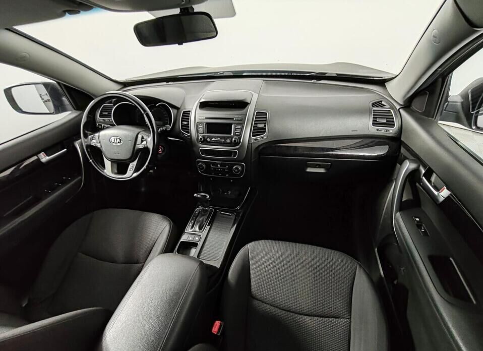 Kia Sorento 2.4 AT (175 л.с.) 4WD