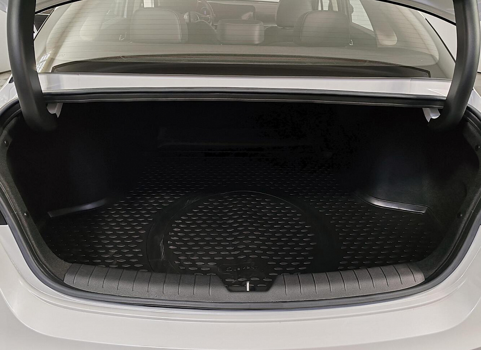 Kia K5, III 2.0 AT (240 л.с.)