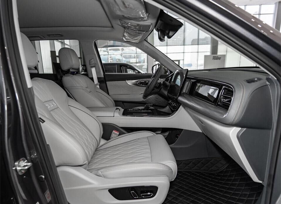 GAC GS8, II Dragon 2.0 AT (231 л.с.) 4WD