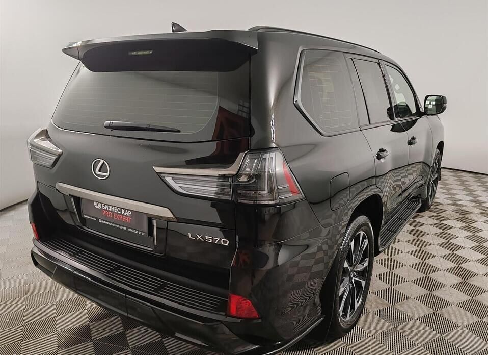 Lexus LX, III Рестайлинг 2 570 5.7 AT (367 л.с.) 4WD
