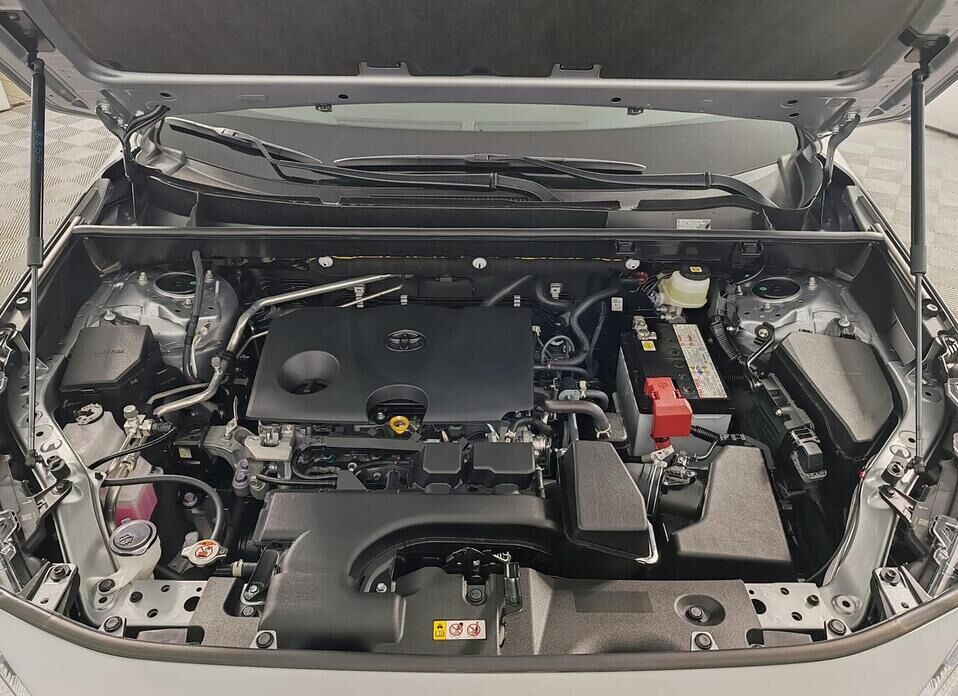 Toyota RAV4, V (XA50) 2.0 CVT (173 л.с.) 4WD