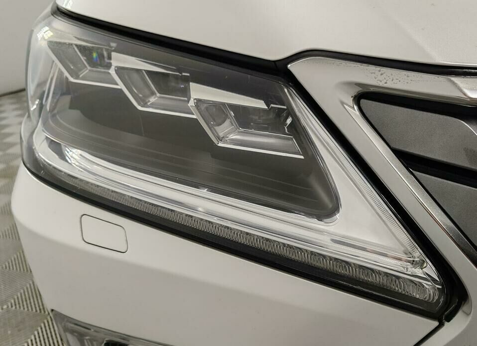 Lexus LX 450d 4.5d AT (272 л.с.) 4WD
