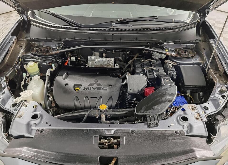 Mitsubishi Outlander, II Рестайлинг 2.0 CVT (147 л.с.) 4WD