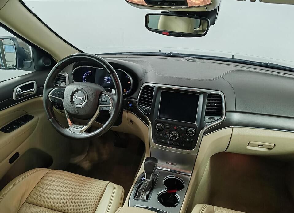 Jeep Grand Cherokee, IV (WK2) Рестайлинг 3.6 AT (286 л.с.) 4WD