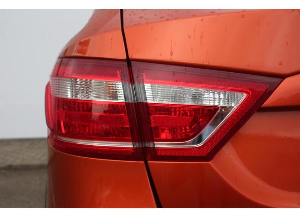 LADA (ВАЗ) Vesta 1.6 CVT (113 л.с.)