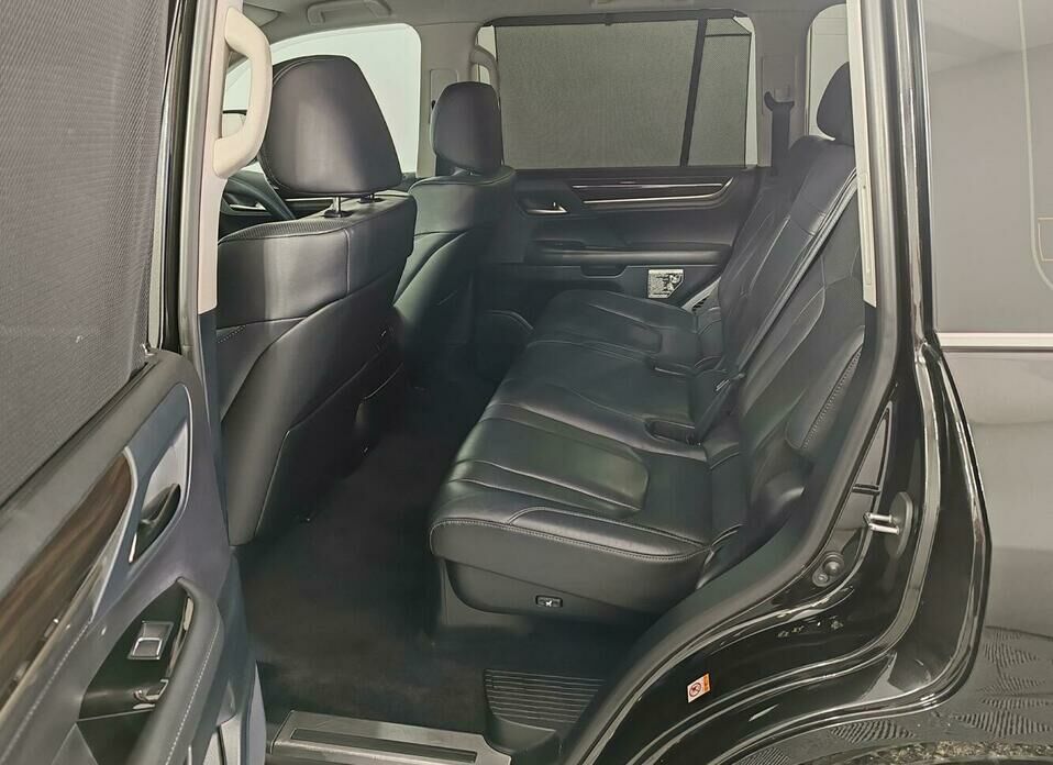 Lexus LX 450d 4.5d AT (272 л.с.) 4WD