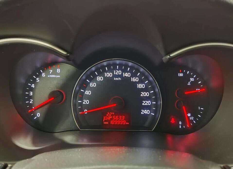 Kia Sorento 2.4 AT (175 л.с.) 4WD