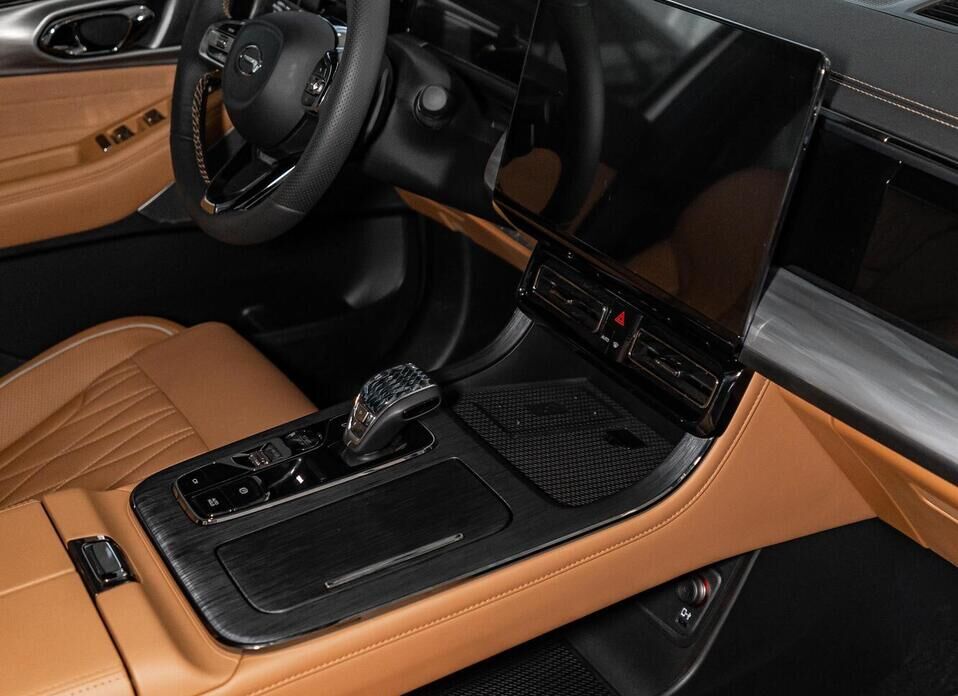 GAC GS8, II Dragon 2.0 AT (231 л.с.) 4WD